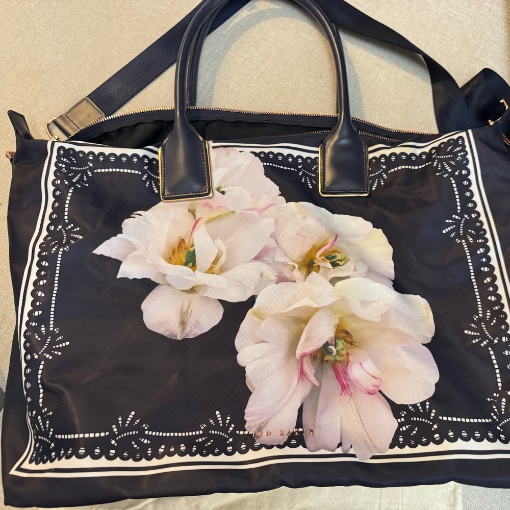 TED BAKER LONDON LARGE NYLON SHOPPER TOTE  BLACK